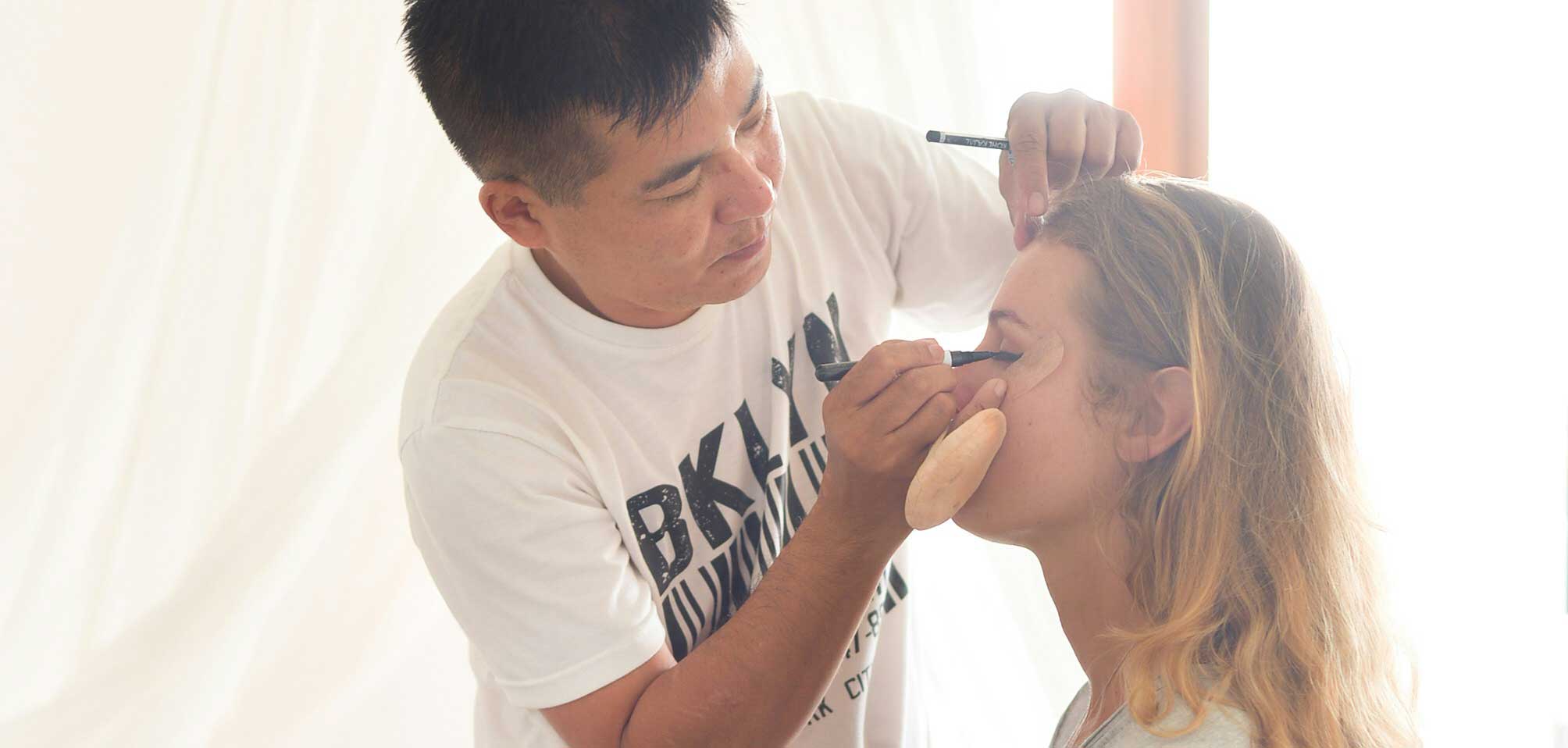 Verschiedene Arten von Kosmetikern Verschiedene Arten von Kosmetikern