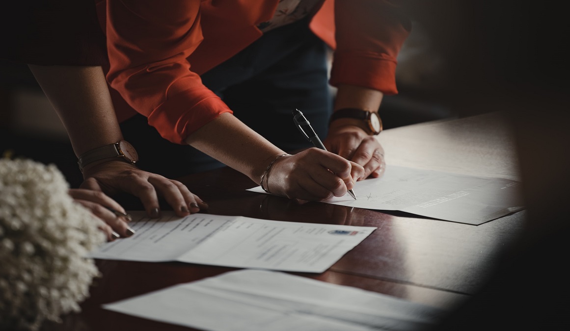 Vertragsarten für Freelancer:innen: So regeln Sie Projekte sicher Vertragsarten für Freelancer:innen: So regeln Sie Projekte sicher