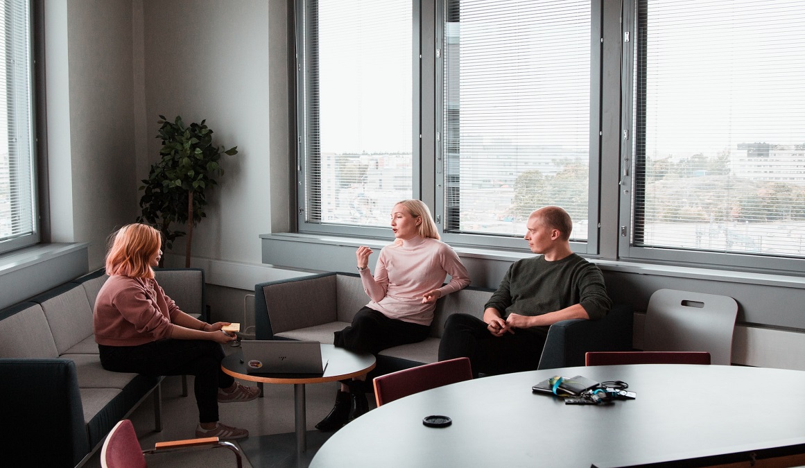 Fehler und Pannen im Projekt: Das müssen Freelancer:innen wirklich leisten Fehler und Pannen im Projekt: Das müssen Freelancer:innen wirklich leisten